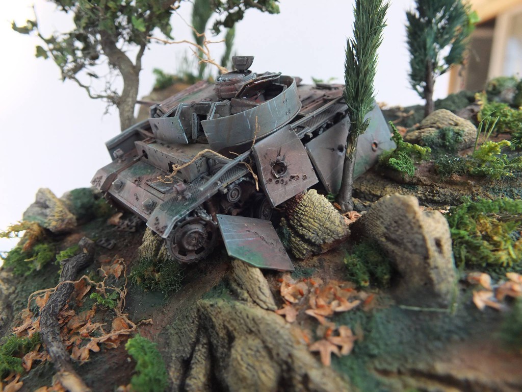 Forgotten-Panzer-PzKpfW-III-Diorama